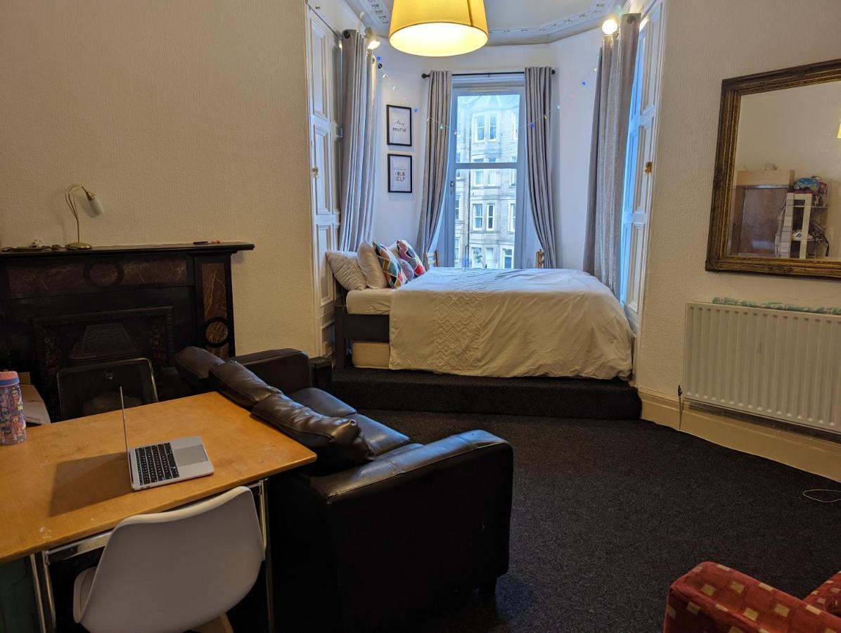 Huge Room In The City Edimburgo Exterior foto