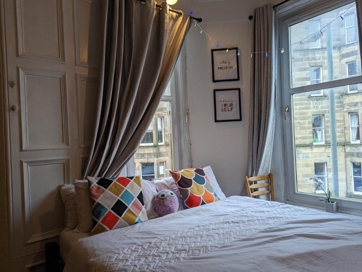 Huge Room In The City Edimburgo Exterior foto